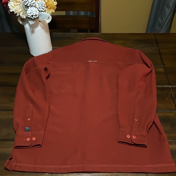 New X S Men’s Large Button Down Long Sleeved Shirt - Picture 2 of 5